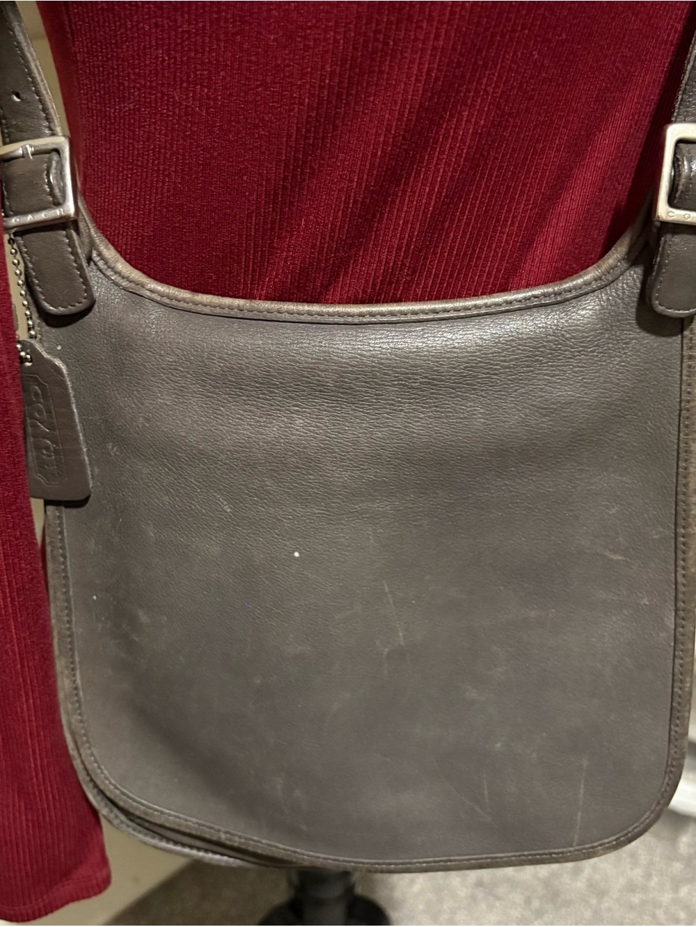 Vintage COACH Hippie Flap H9P-9135 Leather Shoulder Bag Purse Gray